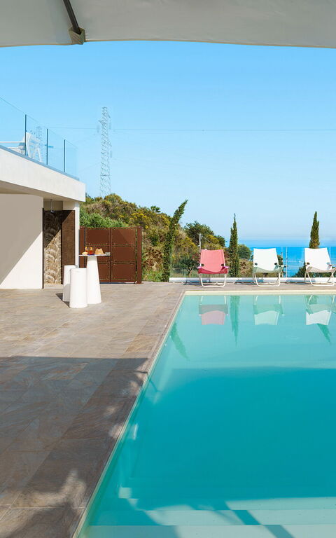 Grand Tour Villa: pool, Udendørs, Udvendige, Visninger