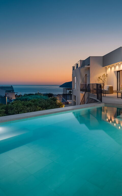 Villa Vivere: Altan / terrasse / gårdhave, pool, Udvendige