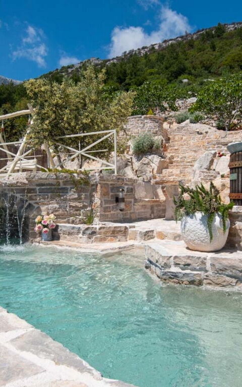 Villa Azurit: Altan / terrasse / gårdhave, boblebad