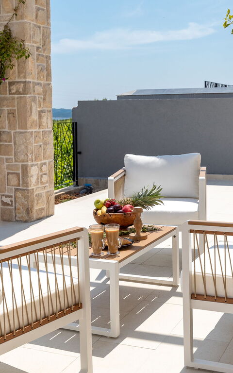 Villa Spectrum: Altan / terrasse / gårdhave, Udendørs, Visninger