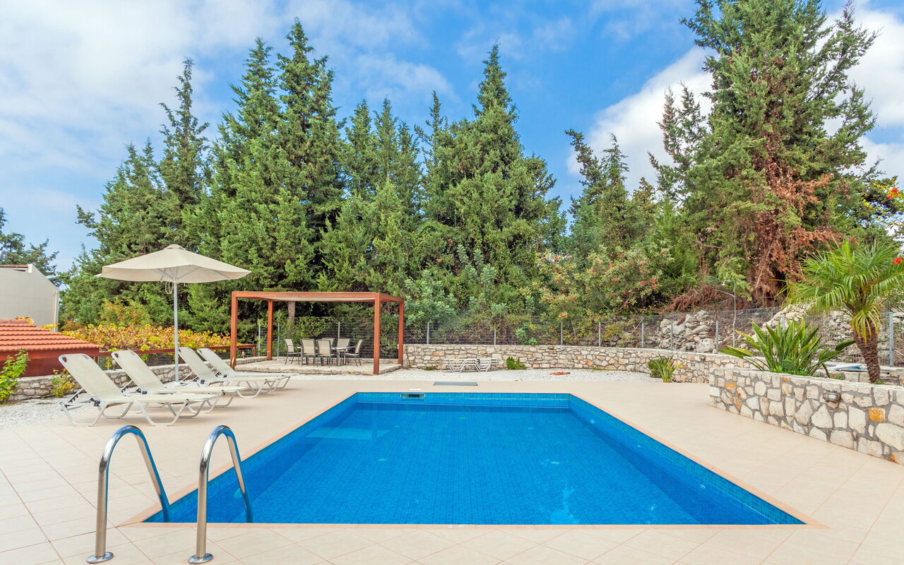 Villa Giorgos: pool, Udendørs, Udvendige