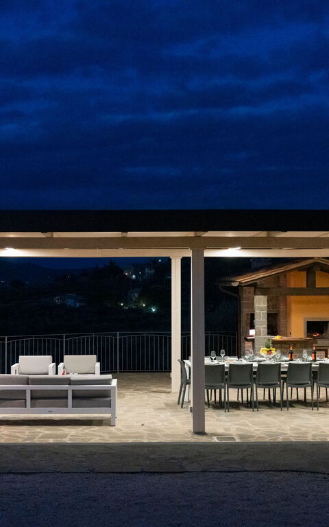 Villa Acquaviva: Altan / terrasse / gårdhave, Have, Udendørs, Visninger