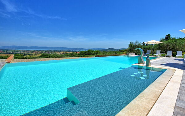 Villa Acquaviva: pool, Sommer, Udendørs, Visninger