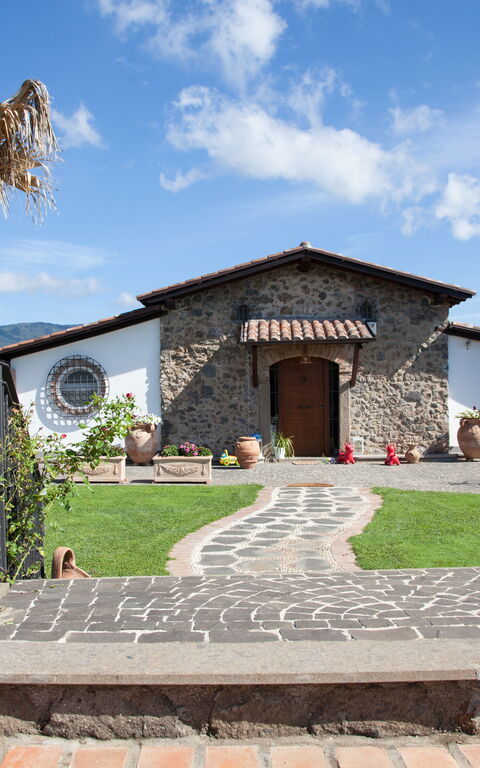 Villa Antici: Have, Hovedindgang, Udendørs, Udvendige