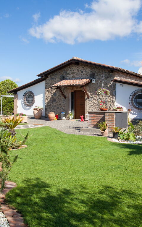 Villa Antici: Have, Hovedindgang, Udendørs, Udvendige