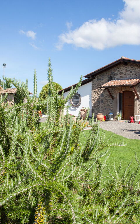 Villa Antici: Hovedindgang, Udendørs, Udvendige