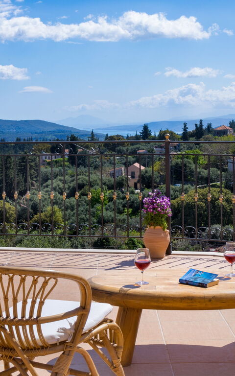 Villa Kois: Altan / terrasse / gårdhave, Udendørs, Udvendige, Visninger