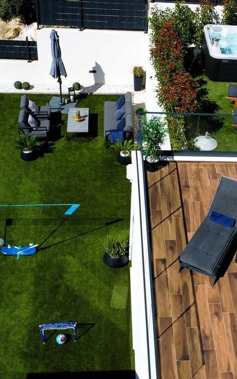 Villa Nikta: Altan / terrasse / gårdhave, boblebad, Have, Udendørs