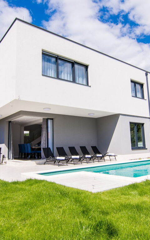 Villa Orvas 190: Altan / terrasse / gårdhave, Have, pool, Udvendige