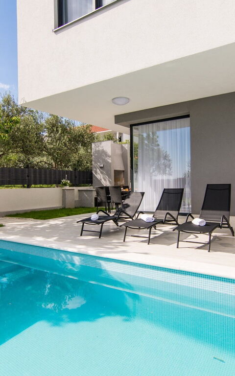 Villa Orvas 190: Altan / terrasse / gårdhave, pool, Udendørs, Udvendige