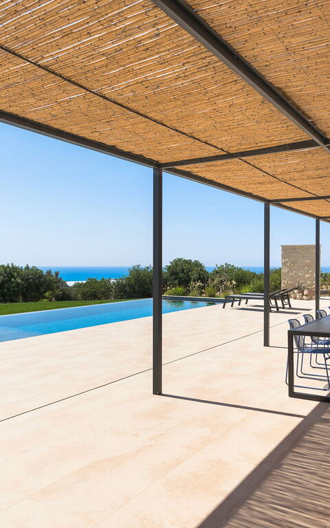 Villa Passo Salina: Altan / terrasse / gårdhave, pool