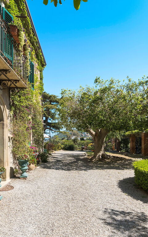 Villa Giuffrè: Udendørs, Udvendige