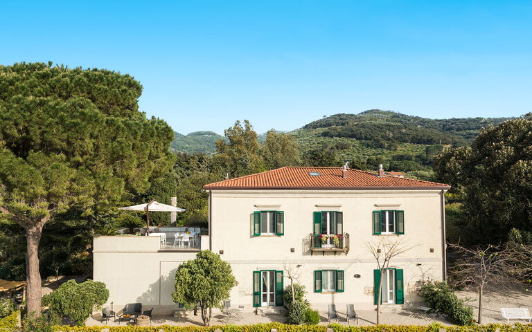 Villa Giuffrè: Udendørs, Udvendige