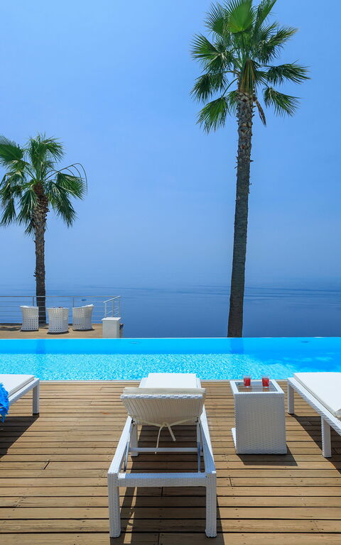 Villa Elysium: pool, Udendørs, Udvendige, Visninger