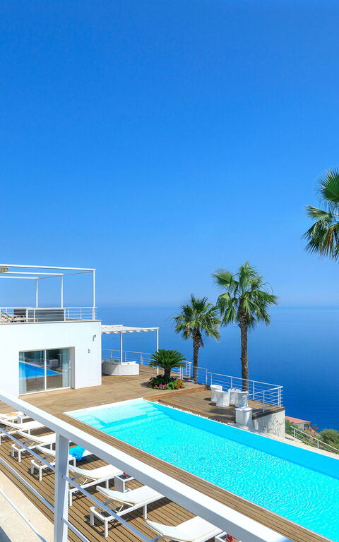 Villa Elysium: pool, Udendørs, Udvendige, Visninger