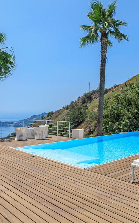 Villa Elysium: pool, Udendørs, Udvendige, Visninger