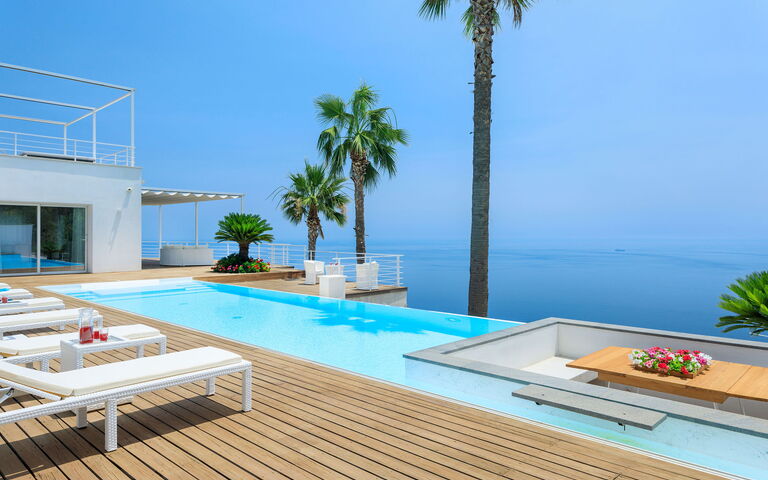 Villa Elysium: pool, Udendørs, Udvendige, Visninger