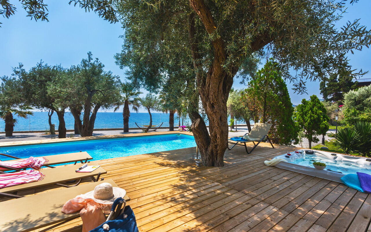 Villa Bellasia: pool, Udendørs, Udvendige, Visninger