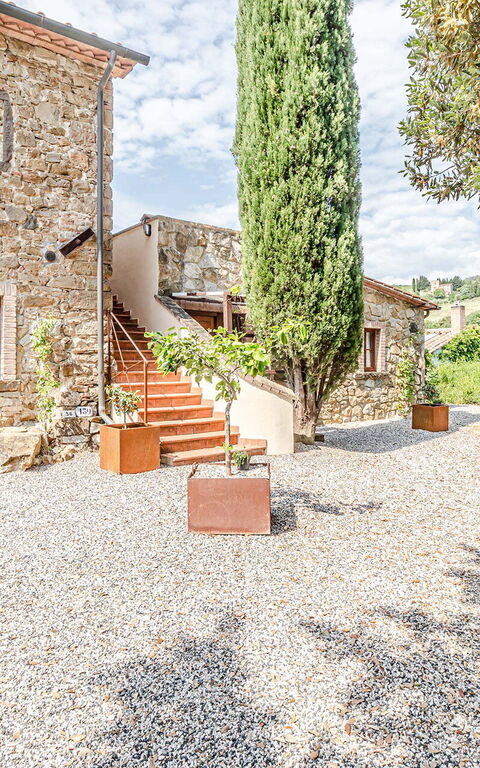 Chateau La Siroque: Udendørs, Udvendige