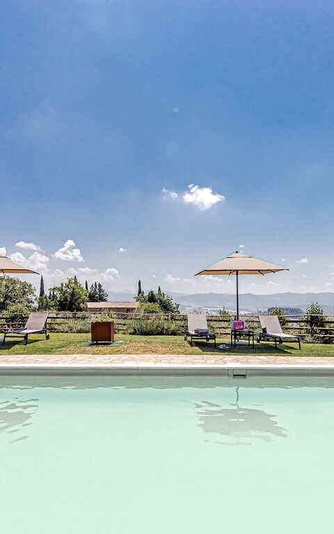 Chateau La Siroque: pool, Udendørs, Udvendige, Visninger