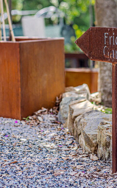 Chateau La Siroque: Udendørs, Udvendige