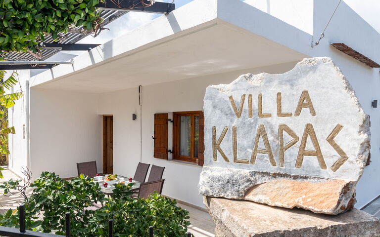 Klapas: Altan / terrasse / gårdhave