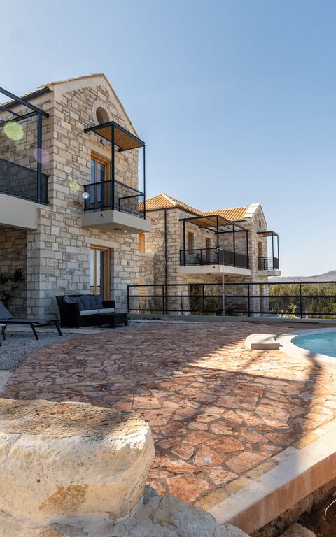 Villa Seiri: pool, Udendørs, Udvendige