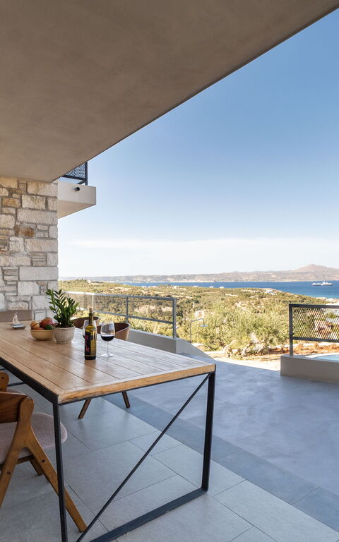 Villa Falcos: Altan / terrasse / gårdhave, Udendørs, Udvendige, Visninger