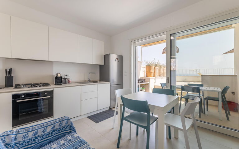 Marinaia Gran Vista Mare: Frokostlokale, Køkken, Stue