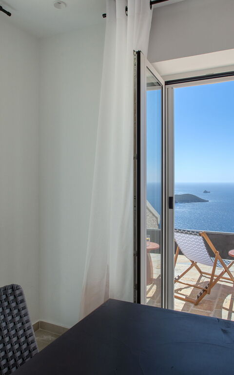 Villa Thea Mare Levantes: Frokostlokale, Køkken, Visninger