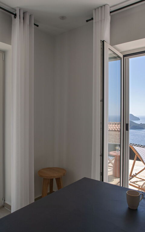 Villa Thea Mare Levantes: Frokostlokale, Køkken, Visninger