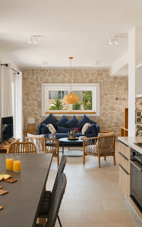 Villa Thea Mare Levantes