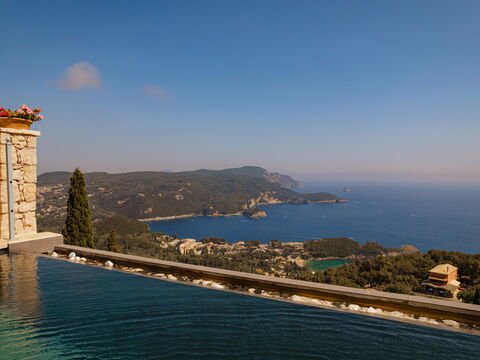 Villa Thea Mare Levantes