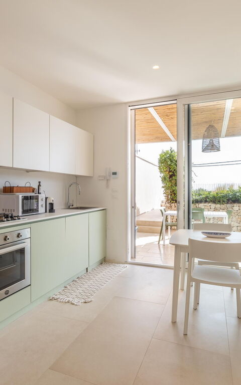 Marinaia Panorama: Frokostlokale, Køkken, Stue