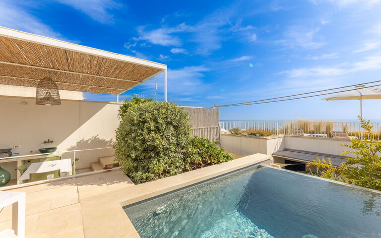 Marinaia Panorama: pool, Udendørs, Udvendige, Visninger