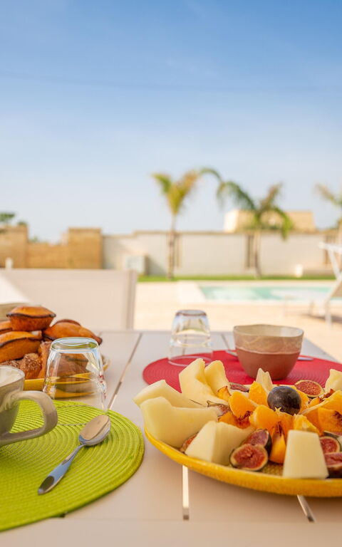 Villa Palibella: Udendørs, Udvendige