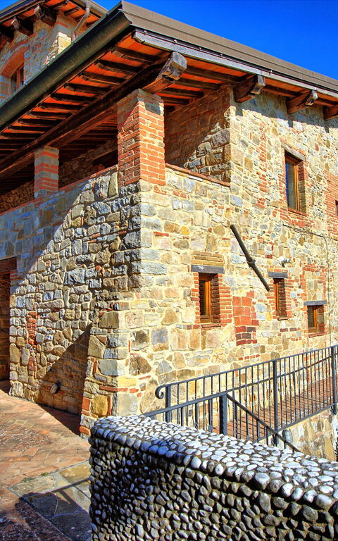 Torre: Udendørs, Udvendige