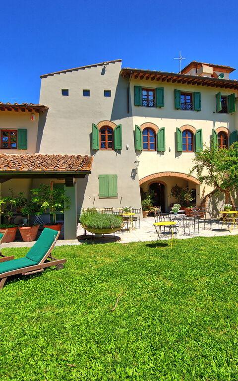 Villa Casciani: Have, Udendørs, Udvendige