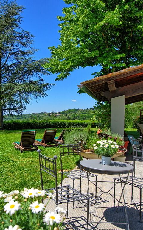 Villa Casciani: Have, Udendørs