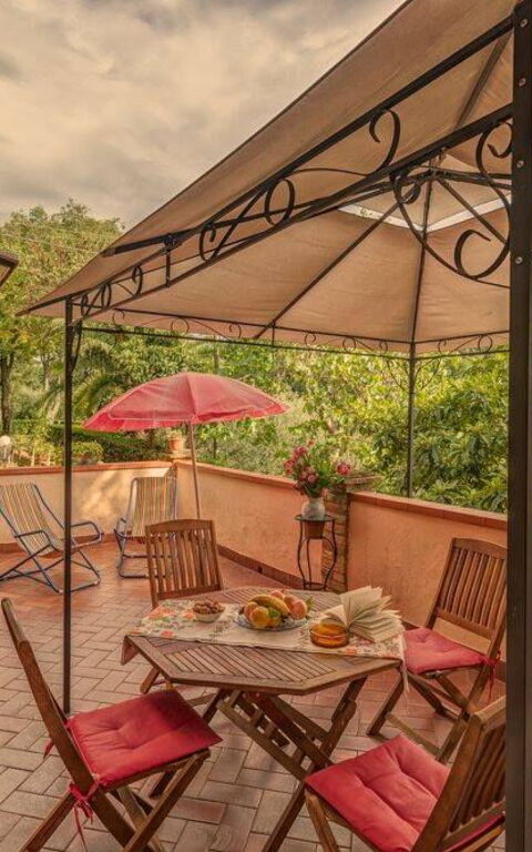 Leccino: Altan / terrasse / gårdhave, Udendørs, Udvendige, Visninger