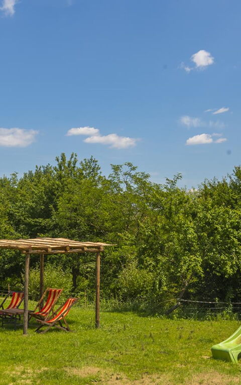 Le Fornaci: Have, Udendørs, Udvendige