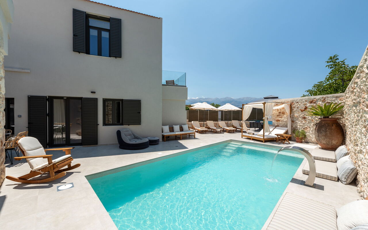 Villa Paul: Have, pool, Udendørs, Udvendige