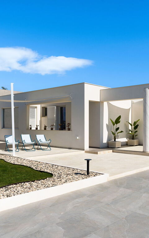 Villa Paradisus: Have, Udendørs, Udvendige