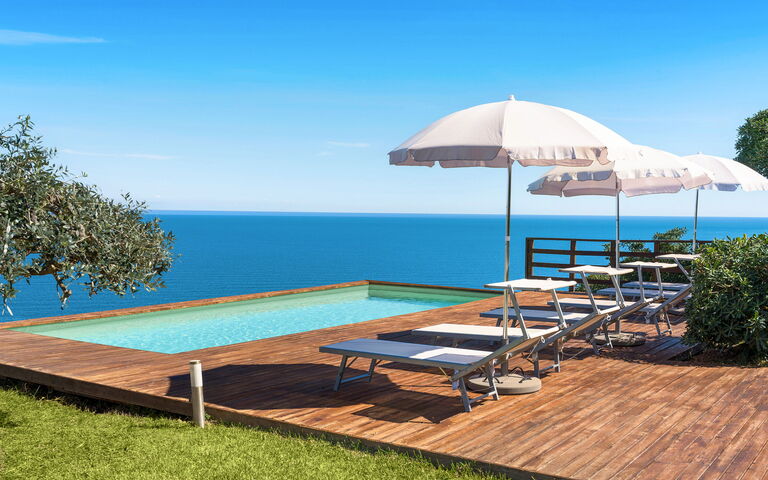 Villa Coralia: Have, pool, Udendørs, Udvendige, Visninger