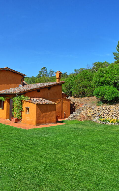 Casale Argentario: Have, Udendørs