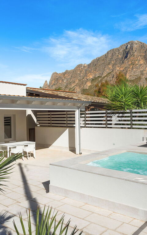 La Siesta: pool, Udendørs, Udvendige