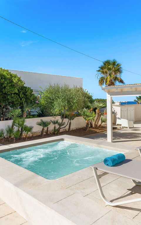 La Siesta: pool, Udendørs, Udvendige