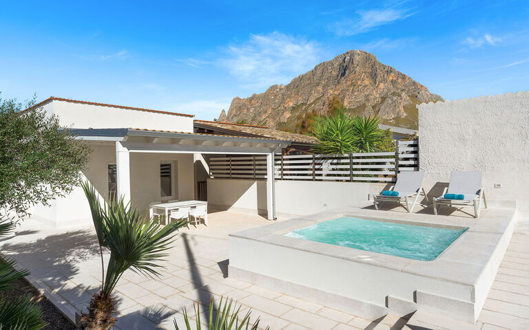 La Siesta: pool, Udendørs, Udvendige