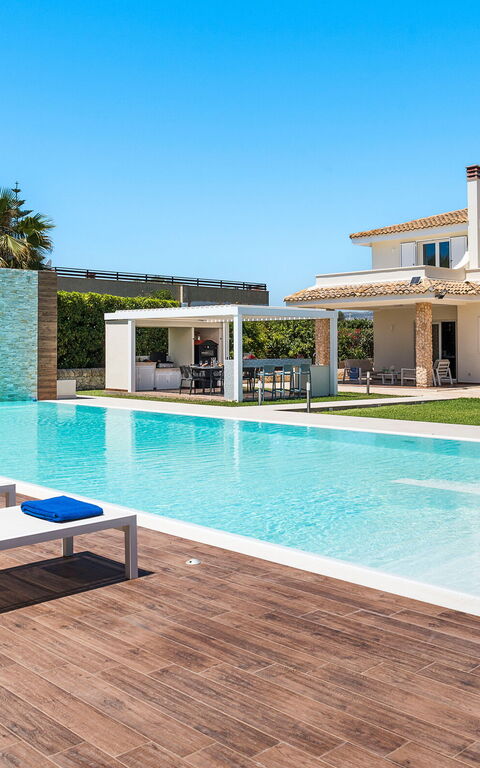 Villa Dilecta: pool, Udendørs, Udvendige