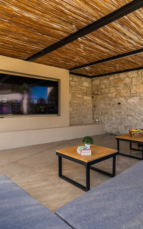 Villa Serenity: Altan / terrasse / gårdhave, Udendørs